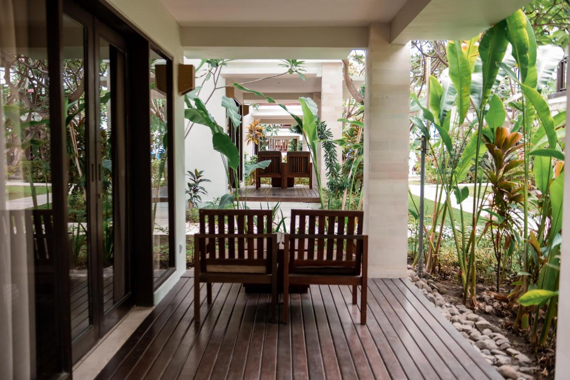 Resort Living And 4*
