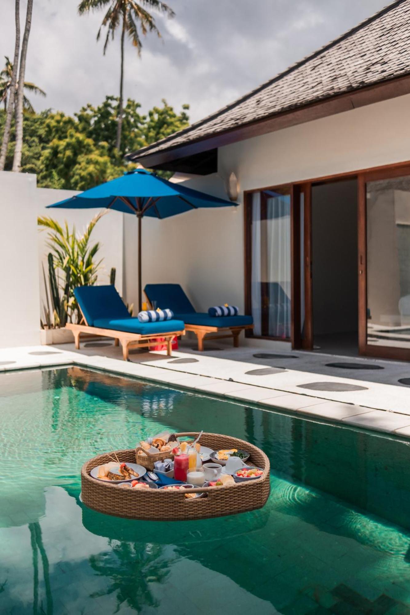 Resort Living And Senggigi
